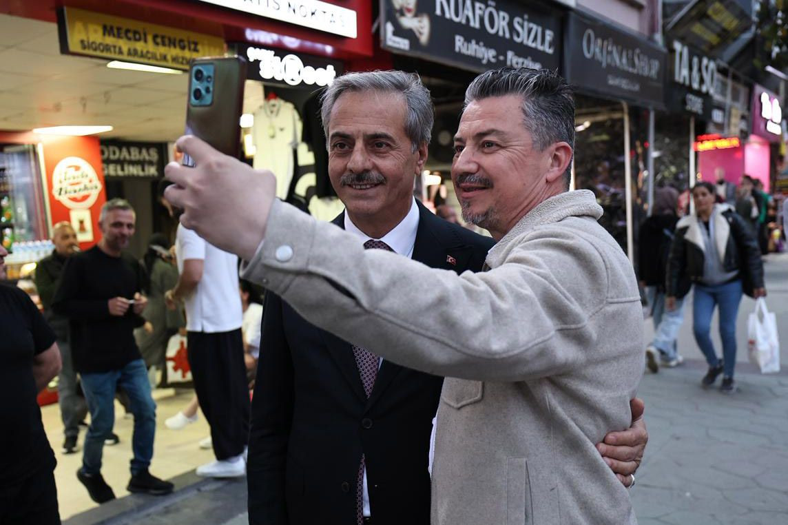 Başkan Alemdar, Vatandaşların Bayram Heyecanını Paylaştı: “Her Zaman Sahada, Vatandaşlarımızın Yanındayız” - Sayfa 3