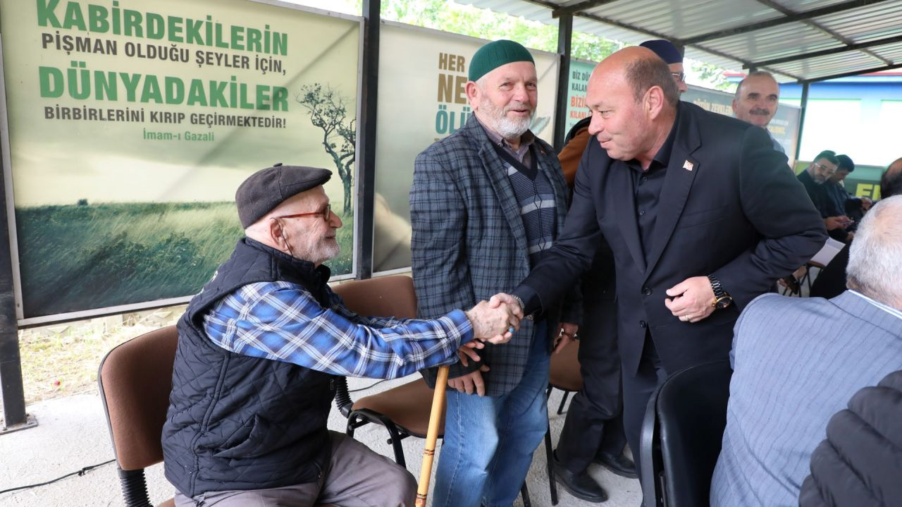 Ferizli'de Geleneksel Arefe Programı Yoğun Katılımla Gerçekleştirildi - Sayfa 2