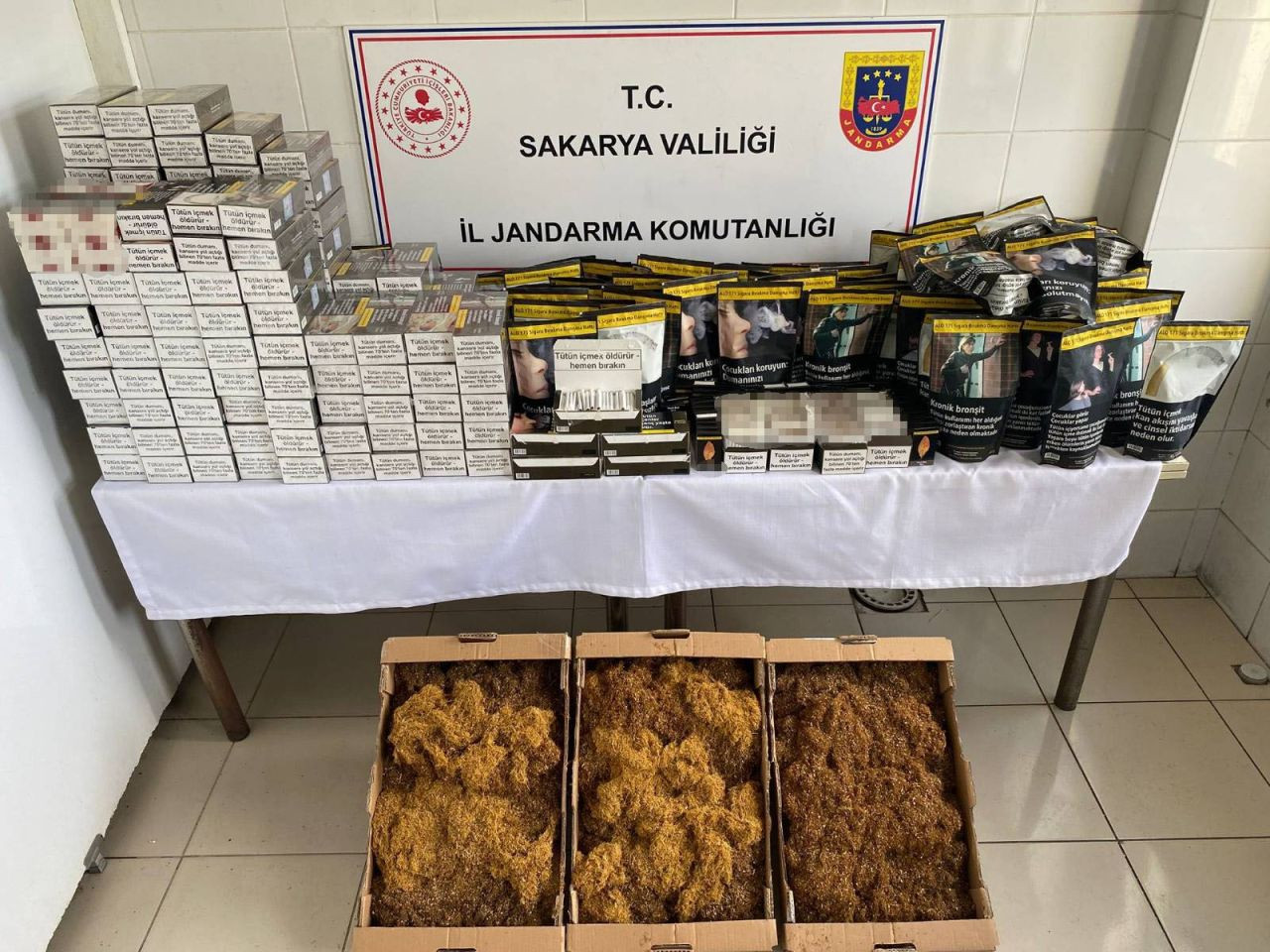 On Binlerce Makaron Jandarma Ekipleri Tarafından Ele Geçirildi - Sayfa 1