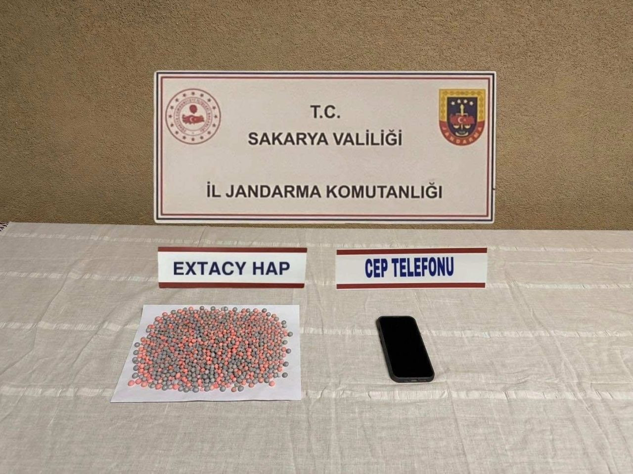 Evini Uyuşturucu İmalathanesine Çeviren Şahıslara Baskın - Sayfa 1
