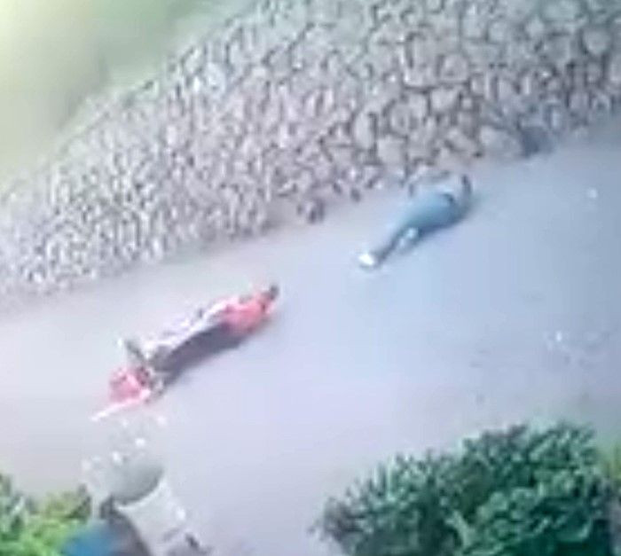 Sollama Yapmak İsterken İstinat Duvarından Düştü: 2 Yaralı - Sayfa 2