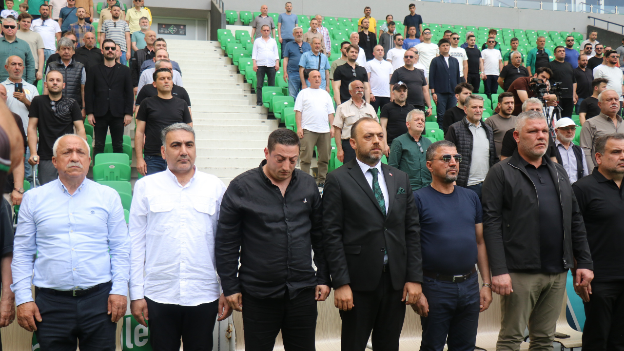Sakaryaspor Kongresi Gerginlik Nedeniyle Ertelendi - Sayfa 2