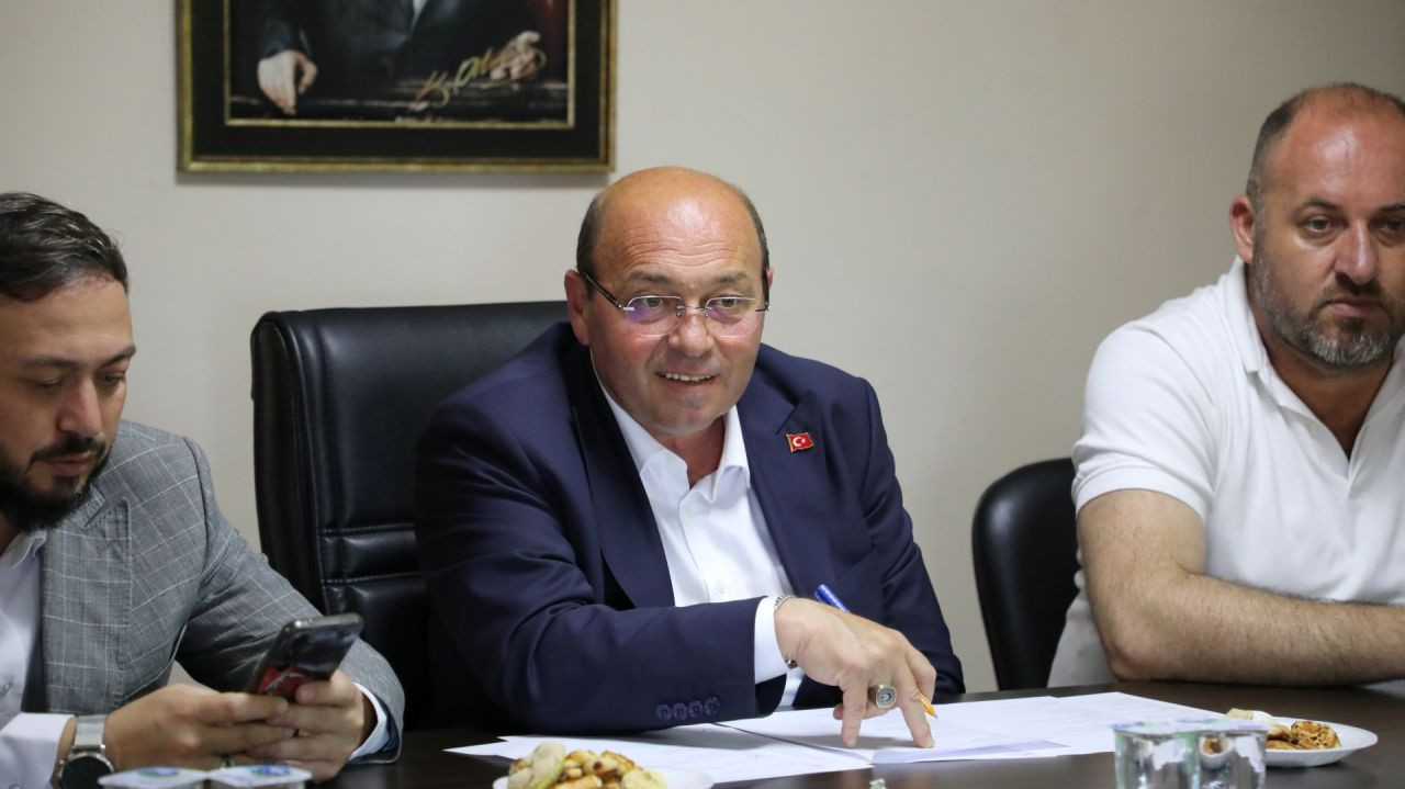 Ferizli’de Muhtarlar Toplantısı Gerçekleştirildi - Sayfa 4