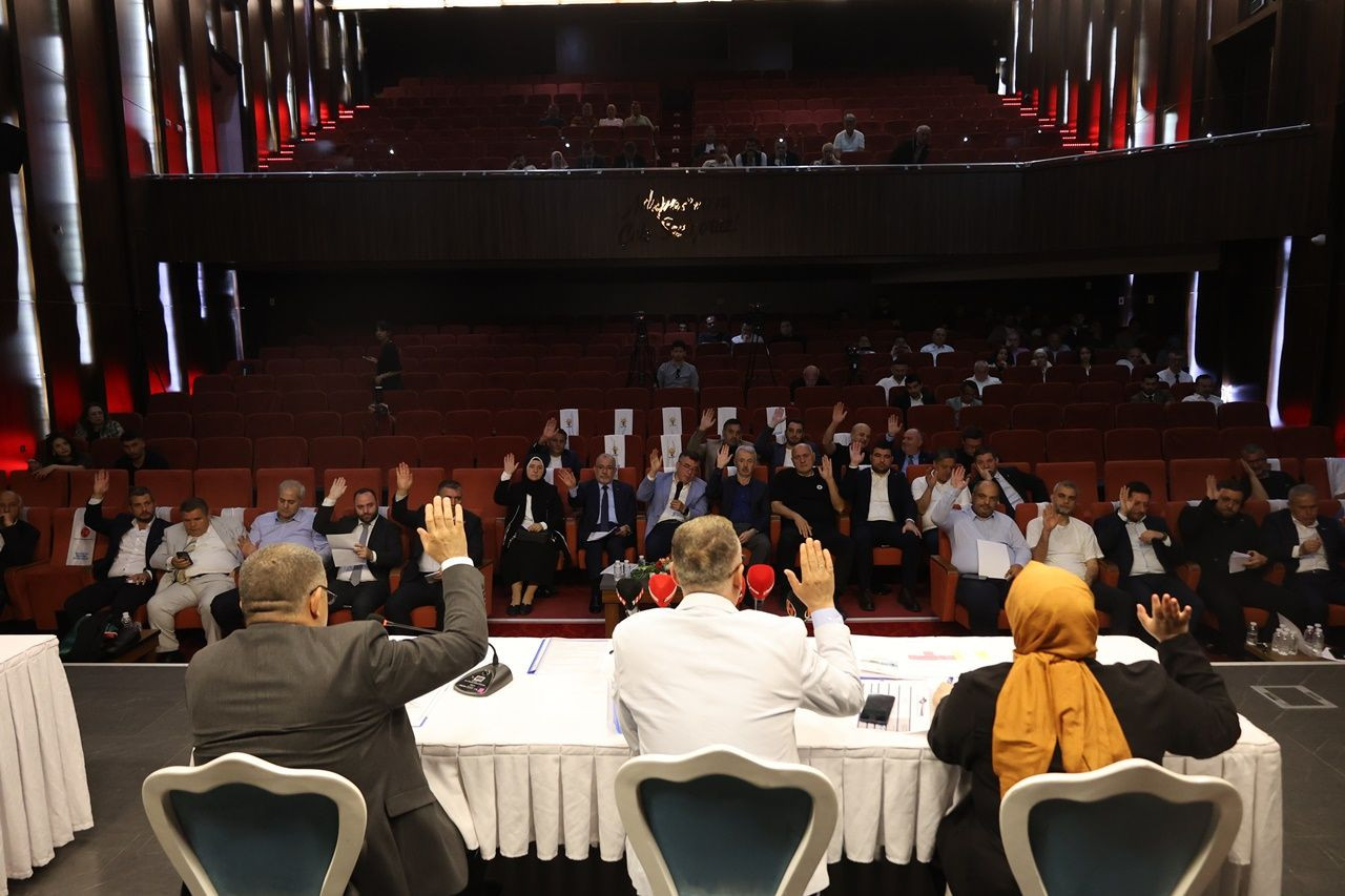 Işıksu: Adapazarı İçin Hep Birlikte Çalışmaya Devam Edeceğiz - Sayfa 4