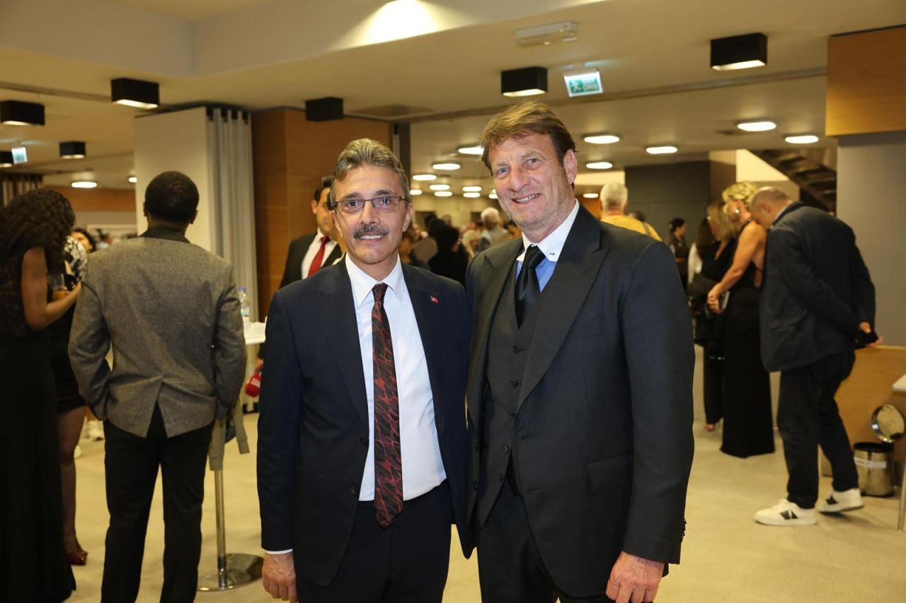 Başkan Şenol Dinç’e “Hizmet Başarı Ödülü” - Sayfa 4