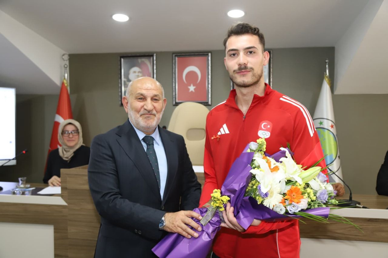 Hendek Meclisinde 4 Gündem Maddesi Görüşüldü - Sayfa 4